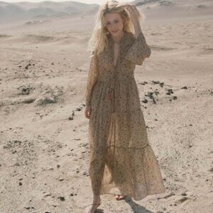 Doen Prem Maxi Dress